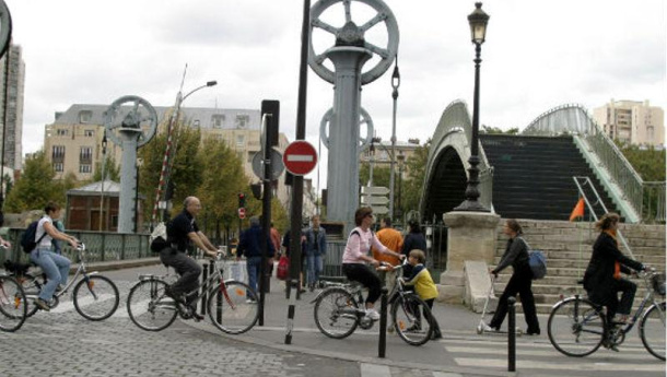 Immagine: Percorso casa-lavoro, in Francia si pensa di rendere obbligatoria l'Indemnité Kilométrique Vélo