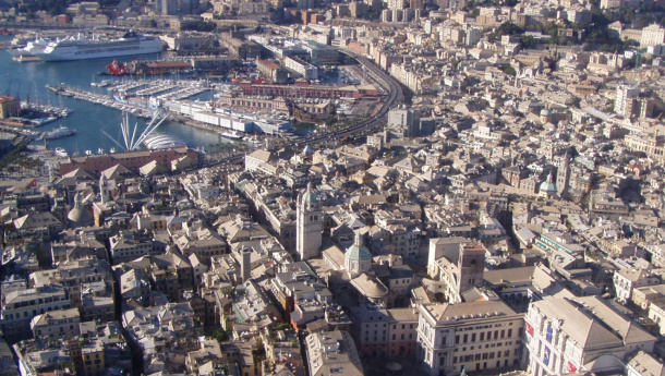 Immagine: Genova, anticipazioni dal nuovo piano rifiuti Amiu: porta a porta e cassonetti elettronici