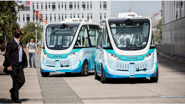 Immagine: Milano, il bus elettrico e a guida autonoma è quasi realtà