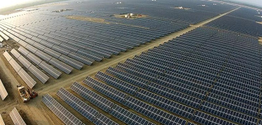 Unione Europea,  raggiunto l’accordo sulle rinnovabili: 32% al 2030