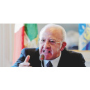 Immagine: De Luca attacca i comitati: ‘Gli impianti si devono fare, altrimenti i rifiuti come dobbiamo smaltirli?’