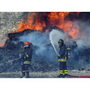 Immagine: Incendi impianti rifiuti, la Campania punta sulla videosorveglianza h24 e sanzioni fino alla revoca delle autorizzazioni