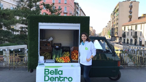 Immagine: A Milano 'Bella Dentro' dà nuova dignità a frutta e verdura scartate per ragioni estetiche