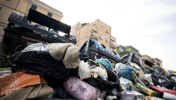 Immagine: Rifiuti di Roma, Ministero dell'Ambiente: 'Spetta alla Città Metropolitana il compito di individuare le aree per gli impianti'