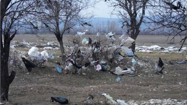 Immagine: La Georgia mette al bando i sacchetti di plastica segnando la fine di un’era: nell'Unione Sovietica erano segni distintivi della modernità