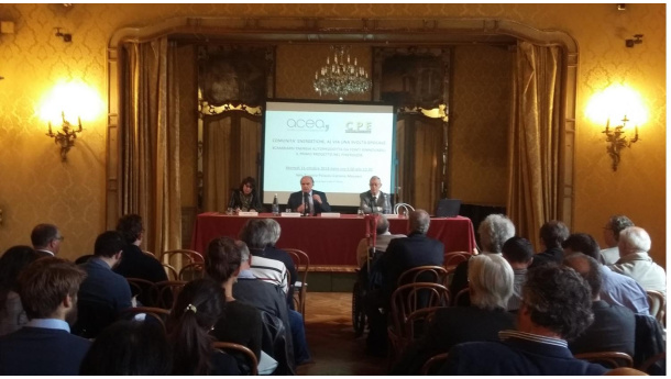 Immagine: Comunità energetiche, scambiarsi energia autoprodotta da fonti rinnovabili. Al via il primo progetto nel pinerolese