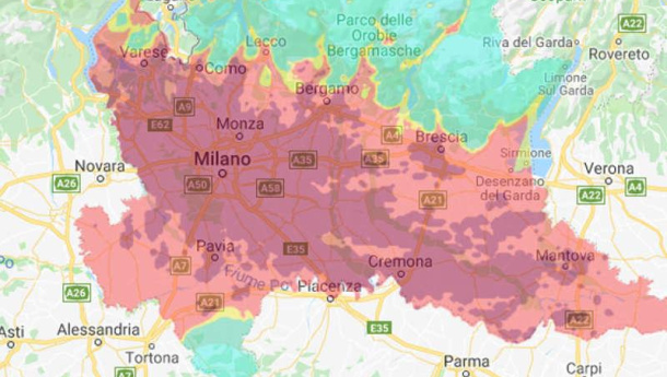 Immagine: Smog, scattano le limitazioni anche in Lombardia.  Milano, Monza e Brianza, Pavia, Lodi, Cremona e Mantova le province coinvolte