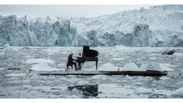 Immagine: Greenpeace, mostra fotografica a Roma su impatti del clima su persone e ambiente