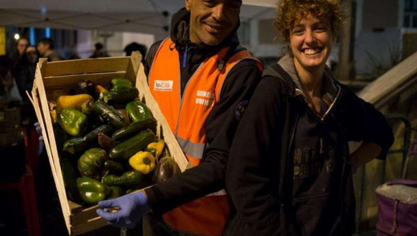 Immagine: Roma Salvacibo, comincia un nuovo anno all’insegna del recupero: ‘Non solo frutta e verdura. Anche pane, pizza e giochi per i bambini’