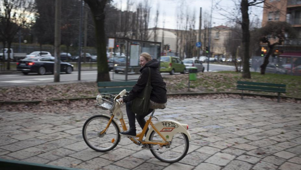 Immagine: Comuni più attenti alle due ruote, ma resta ancora molto da fare
