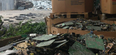 Traffico illegale dei Raee europei verso Africa e Asia, nuovo rapporto con gps segreti