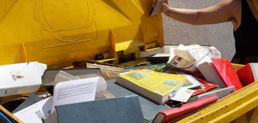 Dal macero alle donazioni che fine fanno i libri invenduti?