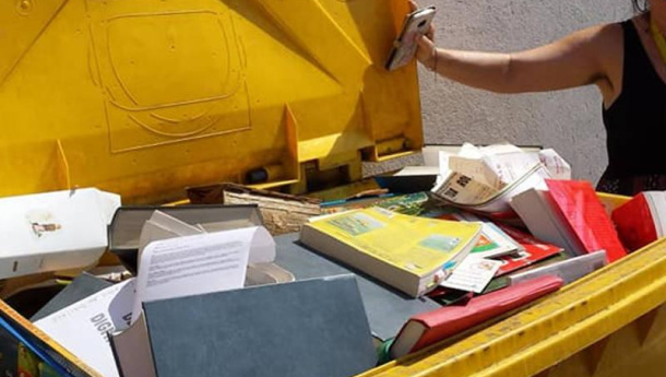 Immagine: Dal macero alle donazioni che fine fanno i libri invenduti?