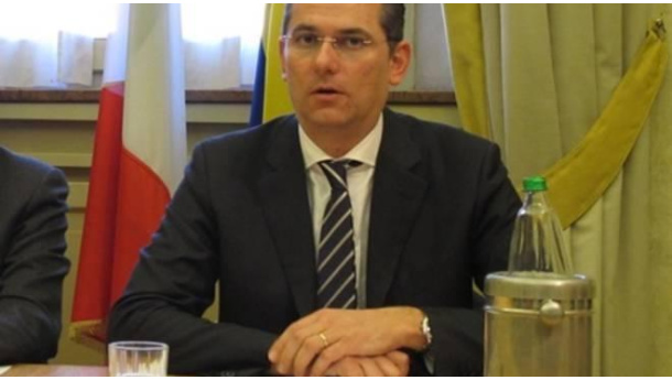 Immagine: Roma, la sindaca Raggi revoca il cda dell’Ama: via l’ad Bagnacani