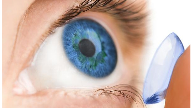 Immagine: Come smaltire le lenti a contatto e ridurre l’impatto ambientale della distribuzione