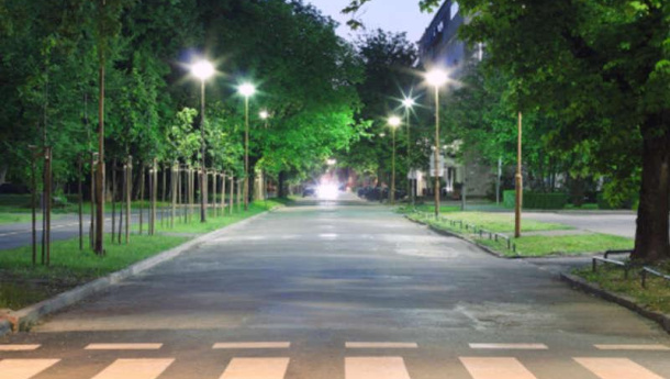 Immagine: Milano, nel 2019 un piano illuminazione da oltre 1.500 nuovi punti luce a led