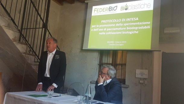 Immagine: Pacciamature biodegradabili nelle coltivazioni biologiche, un primato tutto italiano | Video