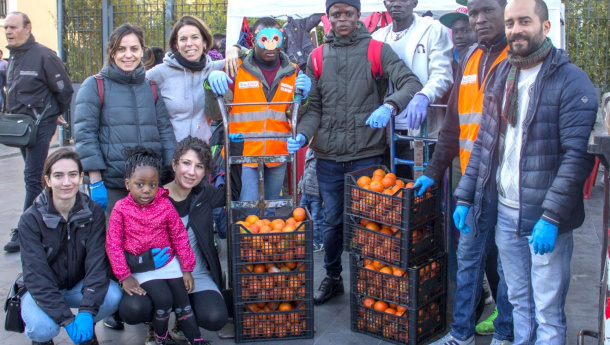 Immagine: Roma Salvacibo: dalla redistribuzione dell’invenduto alla creazione di un punto di incontro