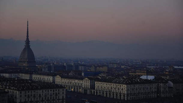 Immagine: Commissione Ue: Italia bene su economia circolare ma indietro su smog e acque di scarico