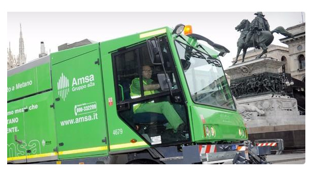 Immagine: Milano: Amsa pronta per la 92° adunata degli Alpini