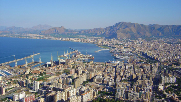 Immagine: Palermo, in arrivo 11 nuovi centri di raccolta rifiuti in città