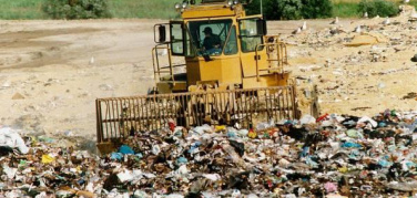 Regione Puglia, gestione rifiuti: accordi con le discariche private per umido e indifferenziato