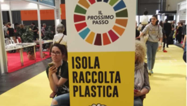 Immagine: Gestione rifiuti al Salone del Libro 2019, altra occasione persa: ‘L'anno prossimo saremo sostenibili’