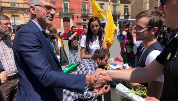 Immagine: Ragusa, dal 1° giugno vietata la plastica usa e getta tradizionale