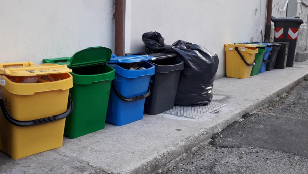 Immagine: Taranto: cambia la raccolta differenziata, in arrivo porta a porta e stradale ingegnerizzata