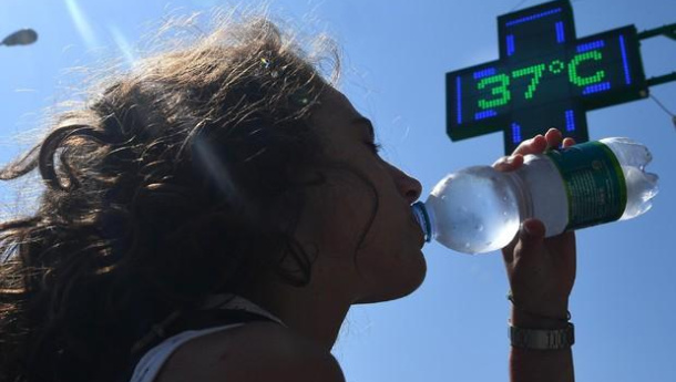 Immagine: A Milano il secondo giugno più caldo in 123 anni, un trend climatico destinato a peggiorare. Ecco come difendersi