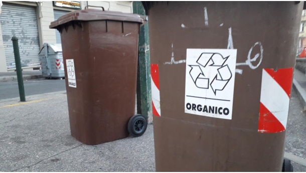 Immagine: Zero Waste Puglia: 'Da alcune settimane la regione vive un’emergenza rifiuti per carenza di impianti di compostaggio'