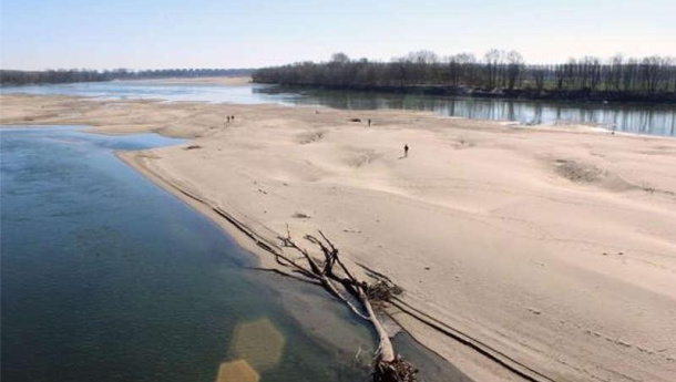 Immagine: Caldo e siccità. A Potenza risparmio idrico e limitazioni per l’utilizzo dell’acqua potabile