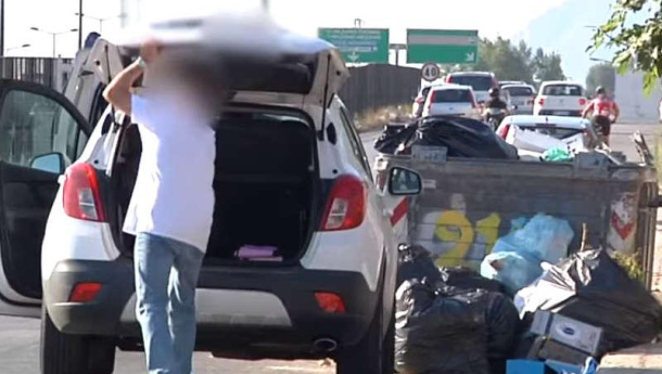 Immagine: Operazione contro abbandono illecito di rifiuti a Palermo. In crescita il fenomeno del ‘pendolarismo’