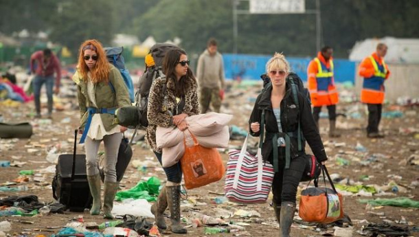 Immagine: Singing in the trash. Verso una gestione sostenibile del TOdays Festival
