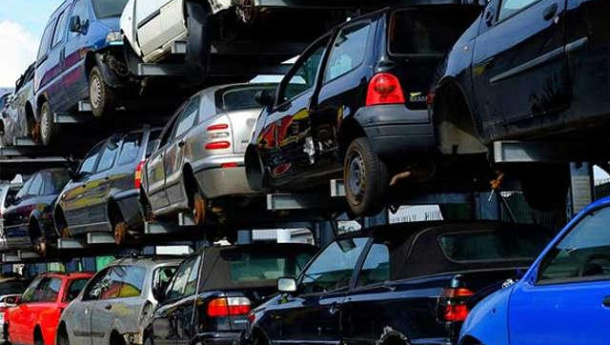 Immagine: Piemonte. Lettera aperta dell'assessore Marnati al ministro Costa sull'estensione dei contributi per rottamare le auto inquinanti