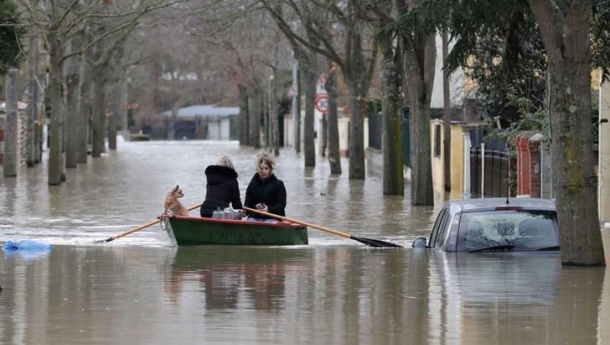 Immagine: 'Quello approvato non è un decreto clima', le prime reazioni critiche al provvedimento del Governo