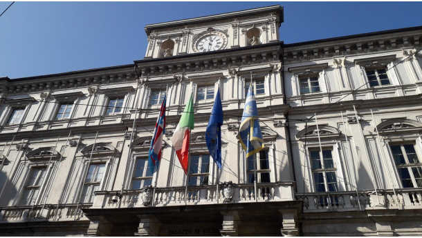 Immagine: Piano di azione per l’energia sostenibile di Torino. Il Comune: le emissioni di CO2 si sono ridotte del 33% tra il 1991 e il 2017