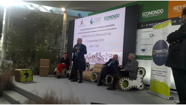 Immagine: Premio Sviluppo Sostenibile 2019 : ad Ecomondo premiate le città e le imprese green