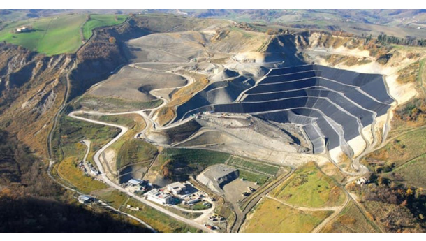 Immagine: Roma, chiude nuovamente la discarica di Colleferro: si rischia una nuova emergenza rifiuti