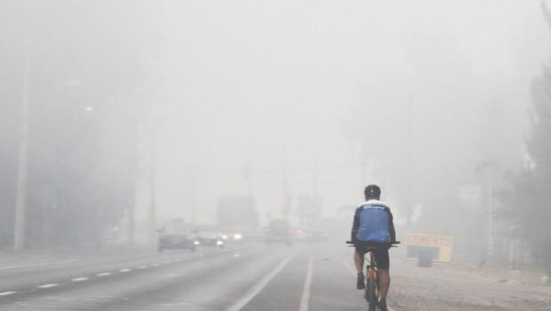 Immagine: Pianura Padana nella morsa dello smog, blocchi del traffico in Piemonte Lombardia ed Emilia