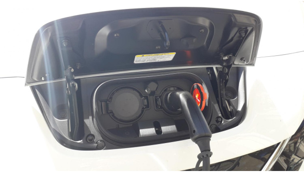 Immagine: #ElettricoVsDiesel Nell'elettrico 10 volte più rinnovabili che nel diesel