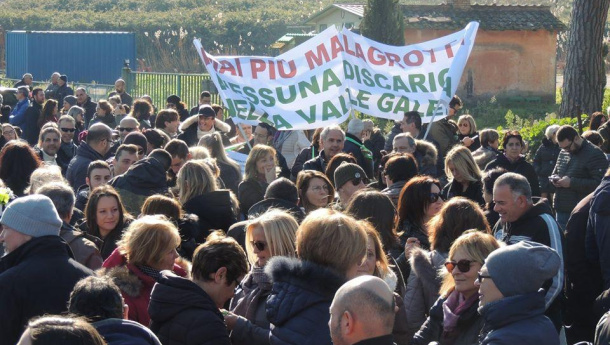 Immagine: Roma, discarica di Monte Carnevale: martedì 21 gennaio la protesta arriva in Campidoglio