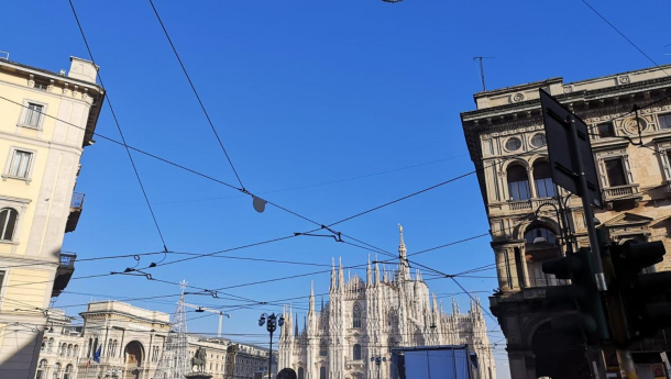 Immagine: 2 febbraio 2020, domenica a piedi a Milano: l'ordinanza
