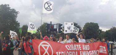 Extinction Rebellion: ‘Non c’è Carnevale in fondo al mare’