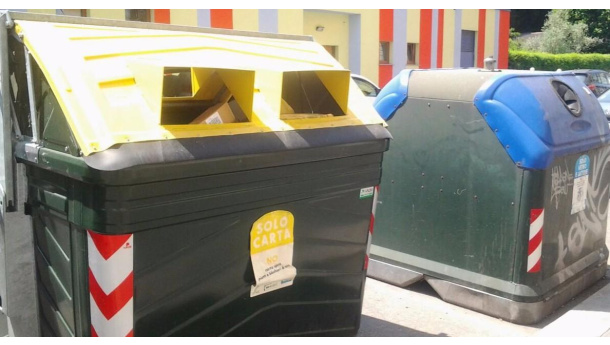 Immagine: Coronavirus: proseguono regolarmente i servizi  di raccolta rifiuti a Torino | #iostoacasaedifferenzio
