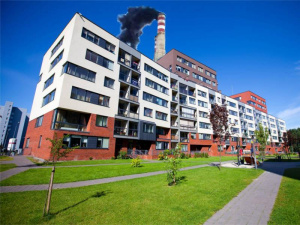 Addio differenziata. Le Camere all'unanimità danno il via libera all'inceneritore condominiale: ‘Bruciare i rifiuti fa bene’