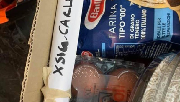 Immagine: ‘Bari ascolta’, la piattaforma per raccogliere i bisogni dei cittadini in difficoltà: ‘In tre settimane più di 10 mila richieste di sostegno’