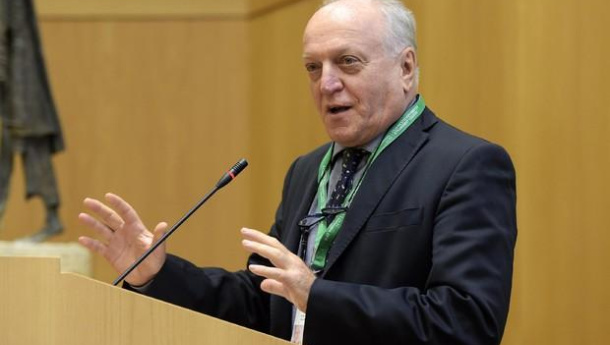 Immagine: Coronavirus e rifiuti, Edo Ronchi: 'Capisco l'usa e getta nell'emergenza ma non diventi la norma'