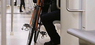 Roma, Raggi: via libera alle bici su metro, bus e tram