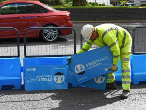 A Londra arrivano le Streetspace: meno spazio per le auto in favore di biciclette e pedoni